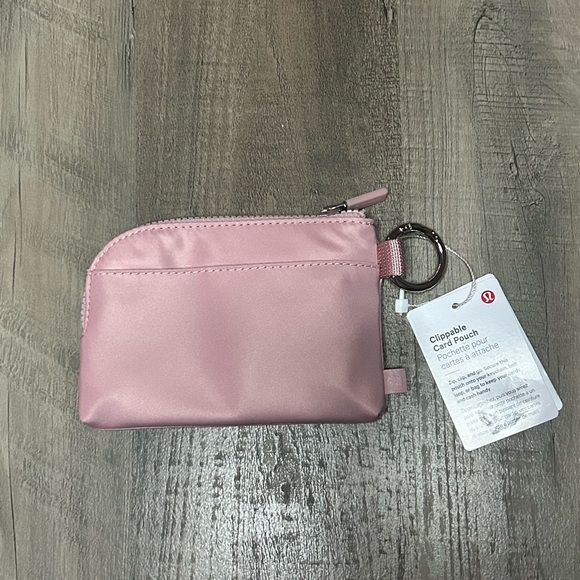 NWT Lululemon Clippable Card Pouch *pink haze* - Picture 2 of 4